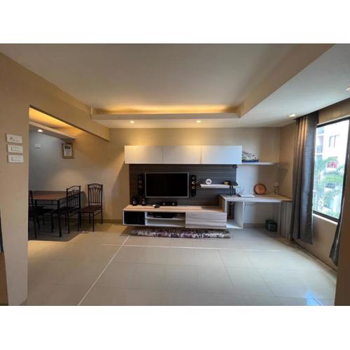 Affordable Cozy Studio 1-Ride to SM Cebu & Ayala