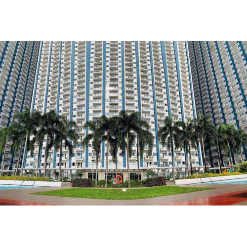 Affordable Home with Balcony near Boni MRT