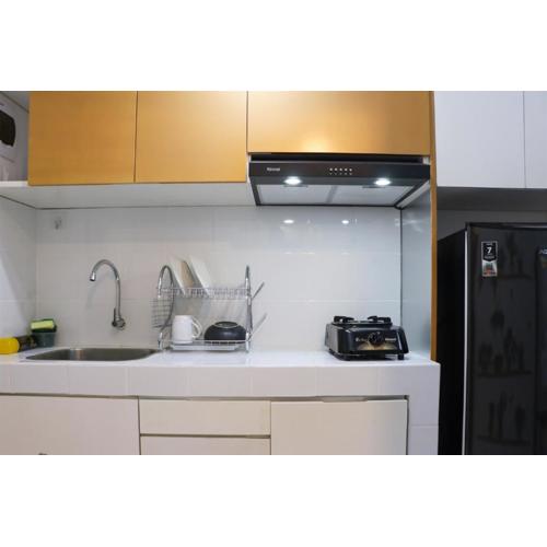 Affordable Price and Homey Studio Tokyo Riverside PIK 2 Apartment By Travelio