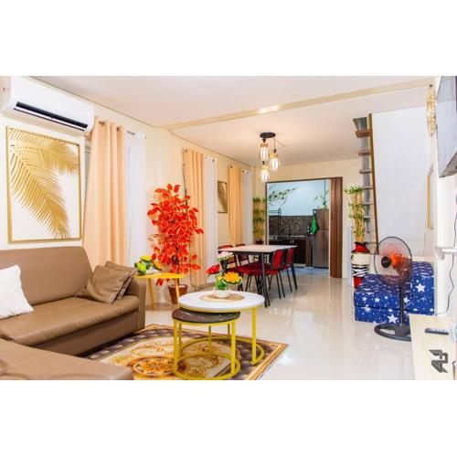 Affordable Up To 16 Guest Near Aqua Planet and Zoocobia