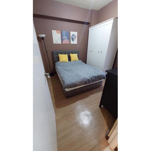Affordable Whole 2 bedroom Condo high floor BGC