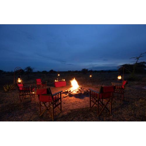 Africa Safari Serengeti Ikoma Camping