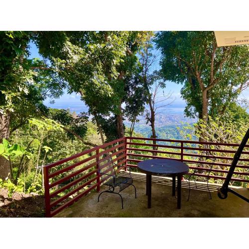 Aguanga Cabin at Threesome Cafe