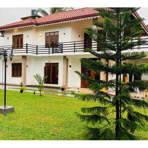 Ahasna Airport Villa