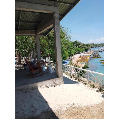 Aiko Beach Isla Sunrise Resort