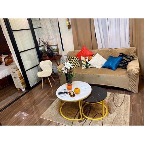 Air Residence T1 Amazing Makati Luxury Condo 66 sq m 300Mbps Fast