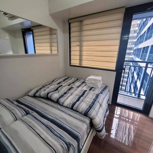 Air Residences - Pool View Balcony near Airport - 4576