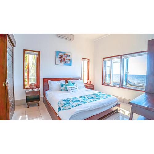 Air Sanih Beach Villa