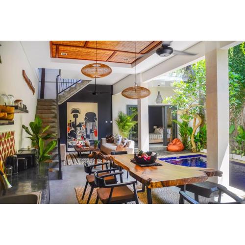Air Svarga Villa - Luxe Designer Villa Canggu