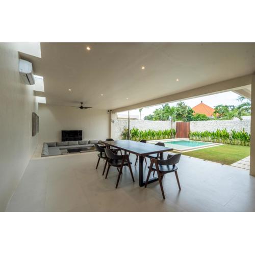 Airis Matahari Villa