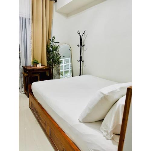 Aiya's Cozy Staycation in Tagaytay SMDC Wind