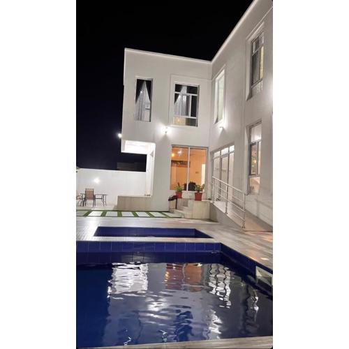 Al Ashkharah Nights Chalate