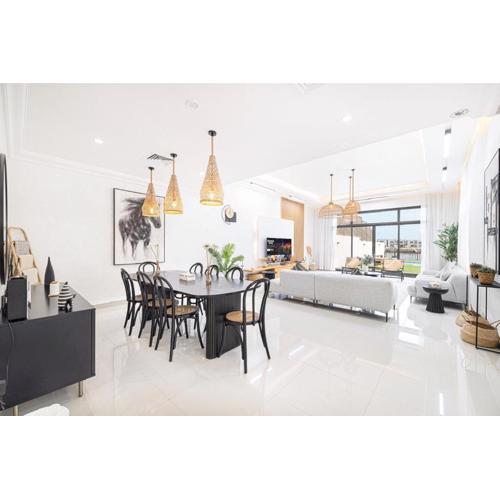 Al Bandar Luxury Villa with private pool - Al Dana Island Fujairah