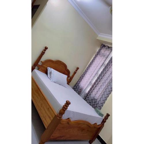 Al-mendhiry Apartment