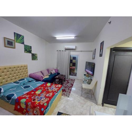 Al Mohairi Tower-Cool Place for ur Stay-Well Furnished Studio