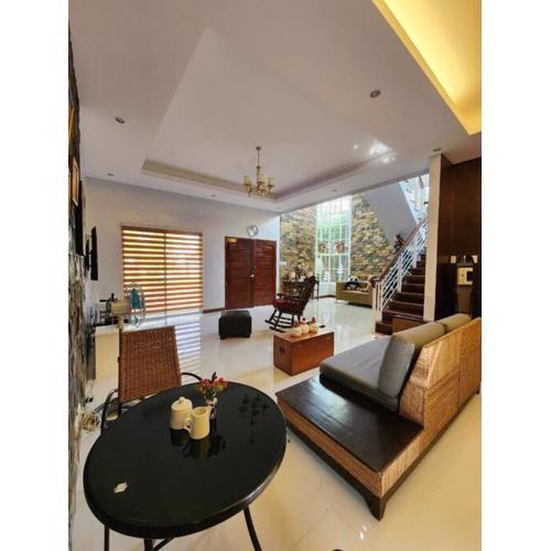 Alexis Tagaytay Staycation