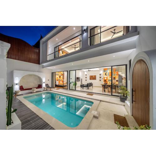 Alisa 3- Exquisite 3-Bedroom Villa with Stunning Rooftop Views in Prime Canggu Location