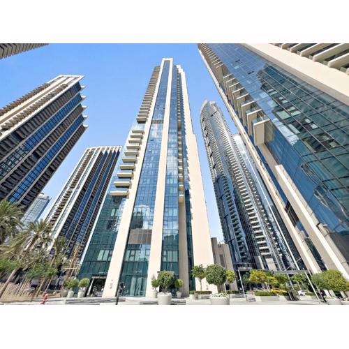 ALiving Elegant 1BR - Near Burj Khalifa & Dubai Mall Act One Act Two, Downtown