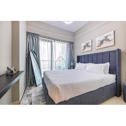 ALiving Luxury 1BR Apartment Zada Towers Business bay Dubai 2613