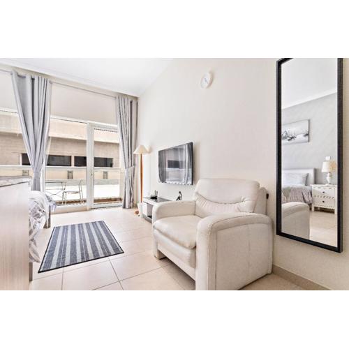 ALiving Modern Studio in Heart of Downtown Dubai at Burj Al Nujoom-110