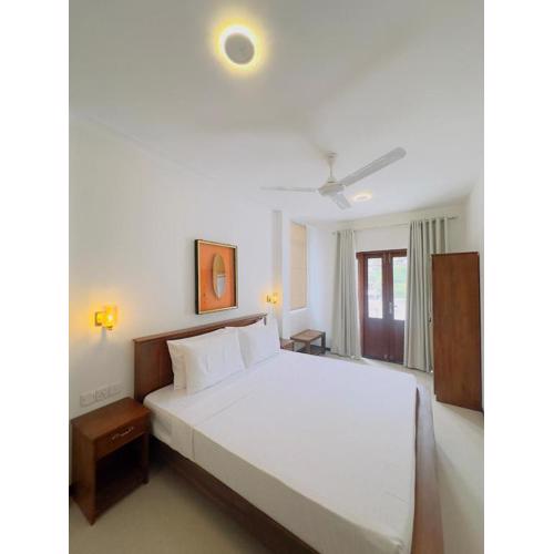 Alloy Heights Hotel & Apartments