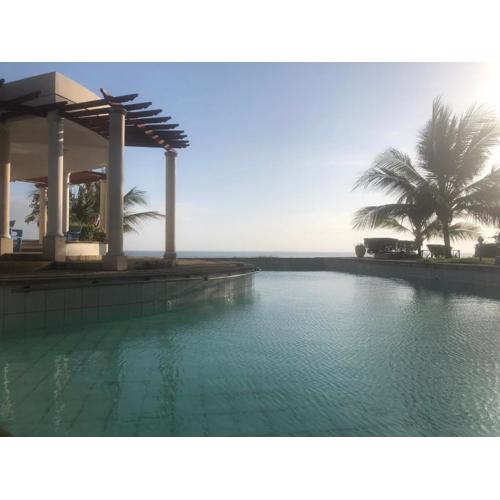 Almasi Beach Apartment - Freshly Renovated