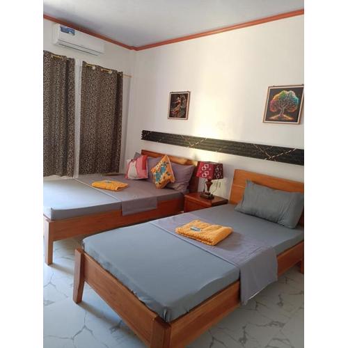 Alona J&J Tourist Inn