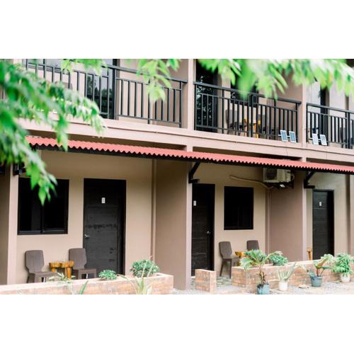 Alona Princess Suites