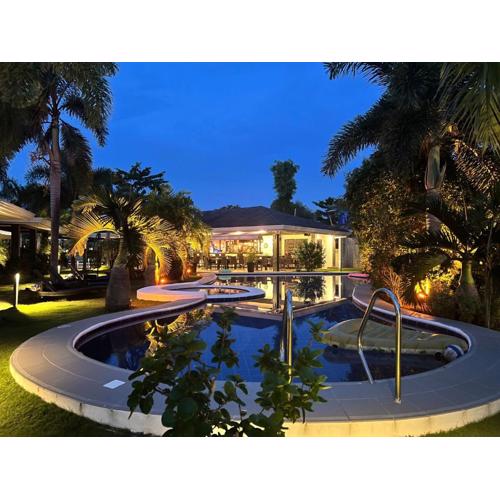 Alona Royal Palm Resort