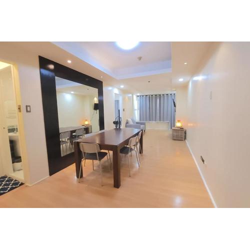 Alpha Grandview Malate Condo 2004