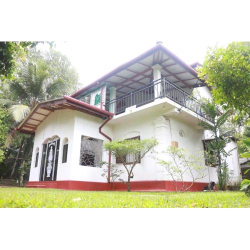 Aluth Gedara Villa