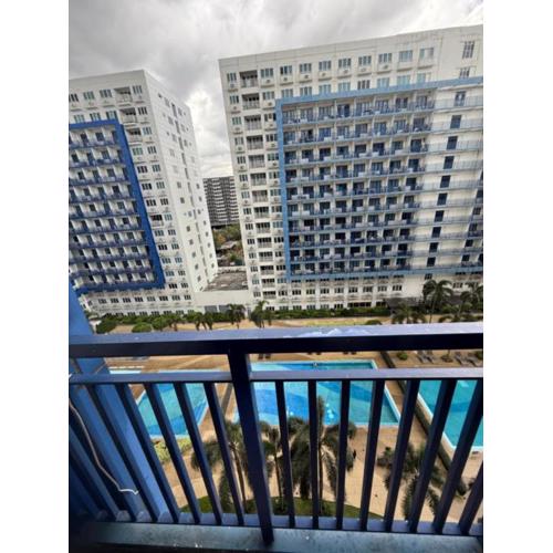 Alyssa Sea Residence MOA condotel