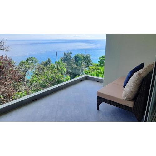 Amal Villa - Luxury 2 Bed, 2 Bath Apartment with Panoramic Ocean Views, Peaceful, Private Beach
