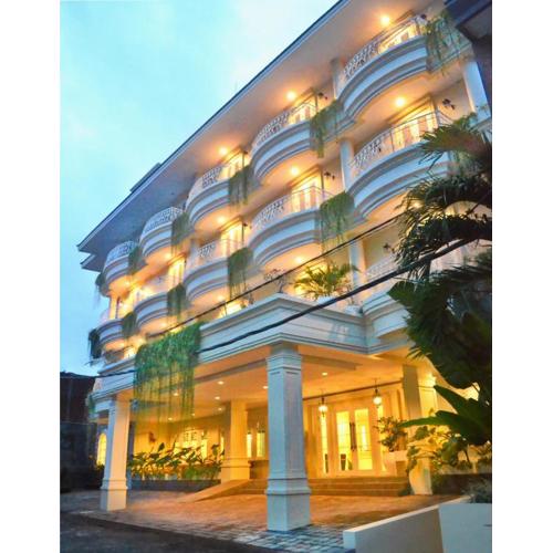 Amalfi Hotel Seminyak