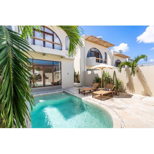 Amani Villas: New, Luxury, Mediterranean, Private Pool, Canggu