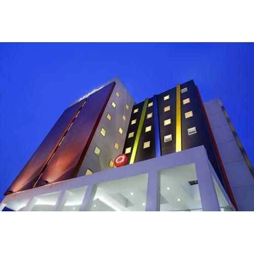 Amaris Hotel Bekasi Barat