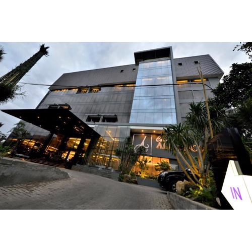 Amaroossa Cosmo Jakarta