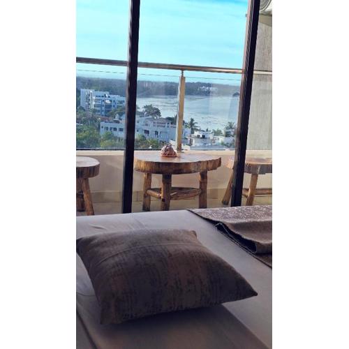 Amarossi Eagle Residence 3rd Avenue Beach Apartments Nyali