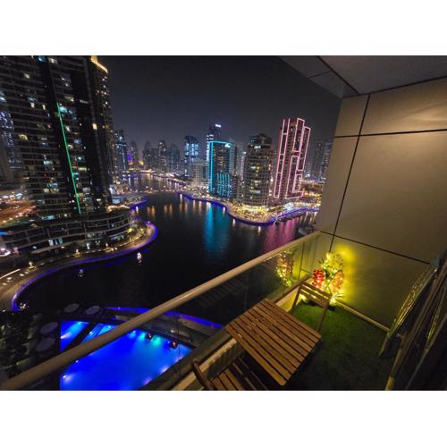 Amazing 1BR Apartment with Dubai Marina view and Pool view --- Next to JBR beach---Opp JBR tram station