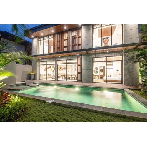 Amazing 5br Villa, 400m To The Beach Canggu
