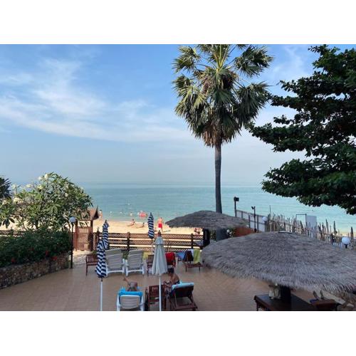 Amazing Cozy Seaview condo