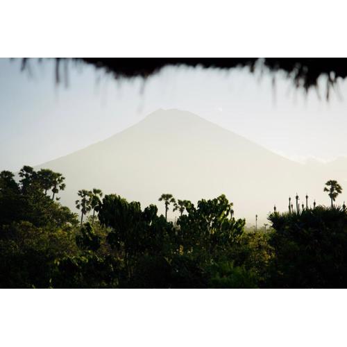 Amed Nature! Private Pool & Volcano View