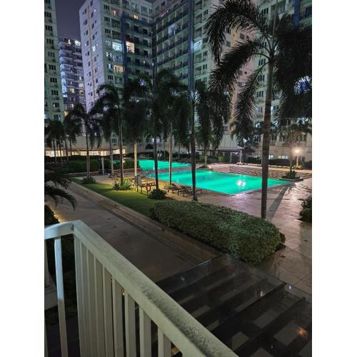 Amigo's Place at Sea Residences