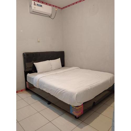 Amira Guest House by NamRoom