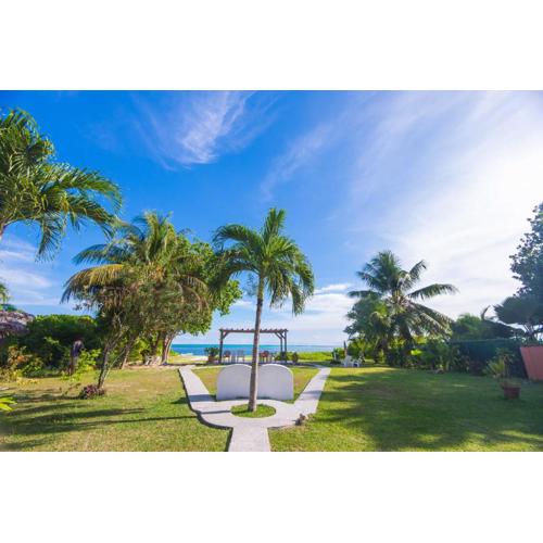 Amitie Chalets Praslin