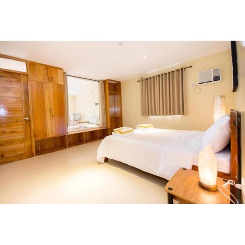 Amor Deluxe Suite with Swimming Pool Access - Hidden Paradise