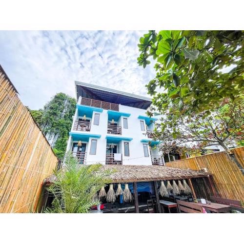 Amos Portside Inn El Nido