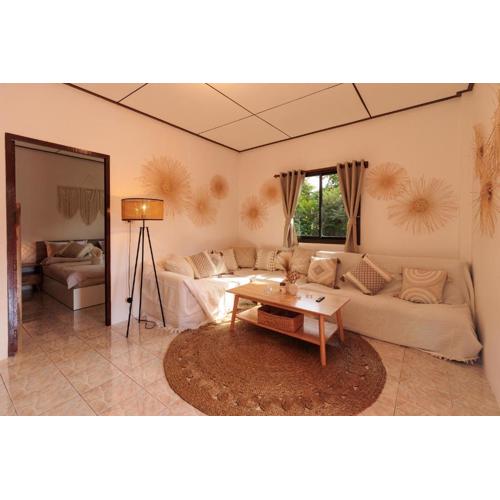 Amsterdam House - Hin Kong - Double King Bed - 4K SmartTV