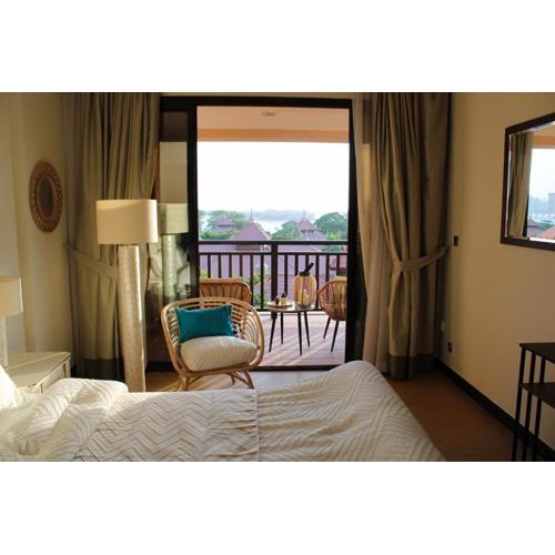 Anantara the palm Dubai Lagoon Beach Access