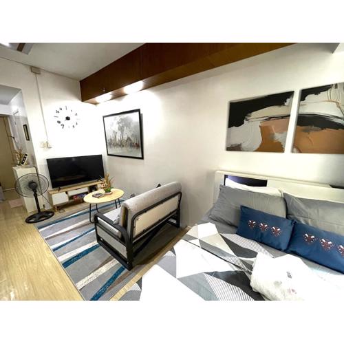 Ana's Crib-The Shine Residences